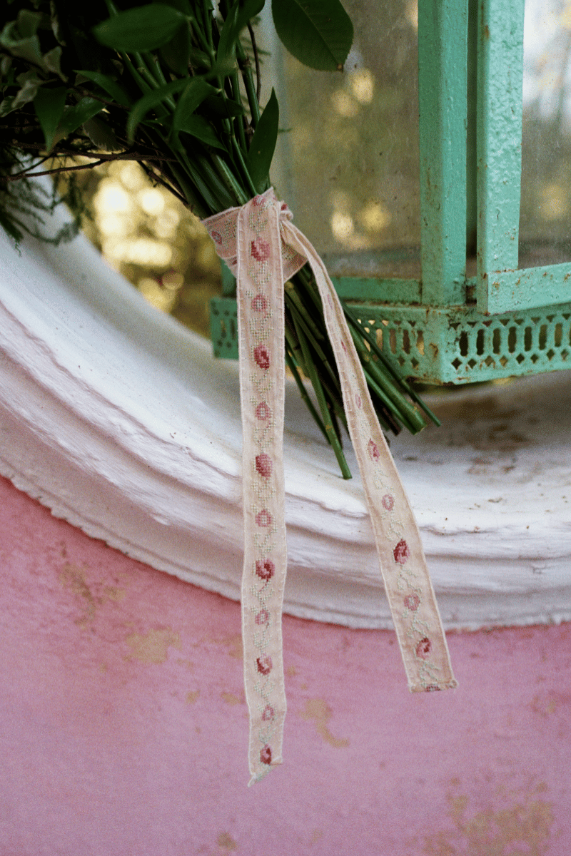 Majorelle Ribbon Bouquet