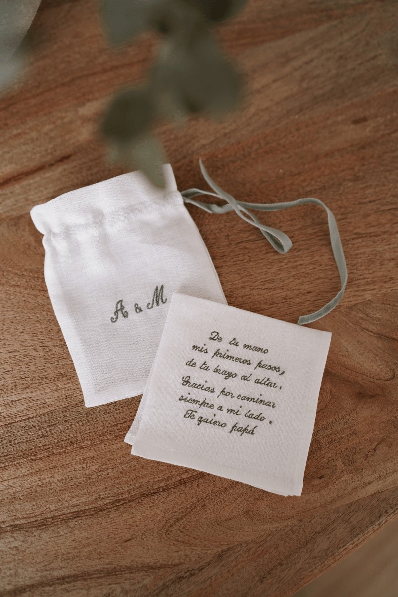 Pañuelo Bordado Papá